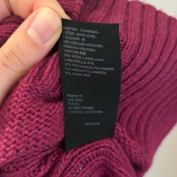 Anthropologie Magenta Italian Wool Polyamide Blend Oversized Turtleneck Sweater - Picture 6 of 9